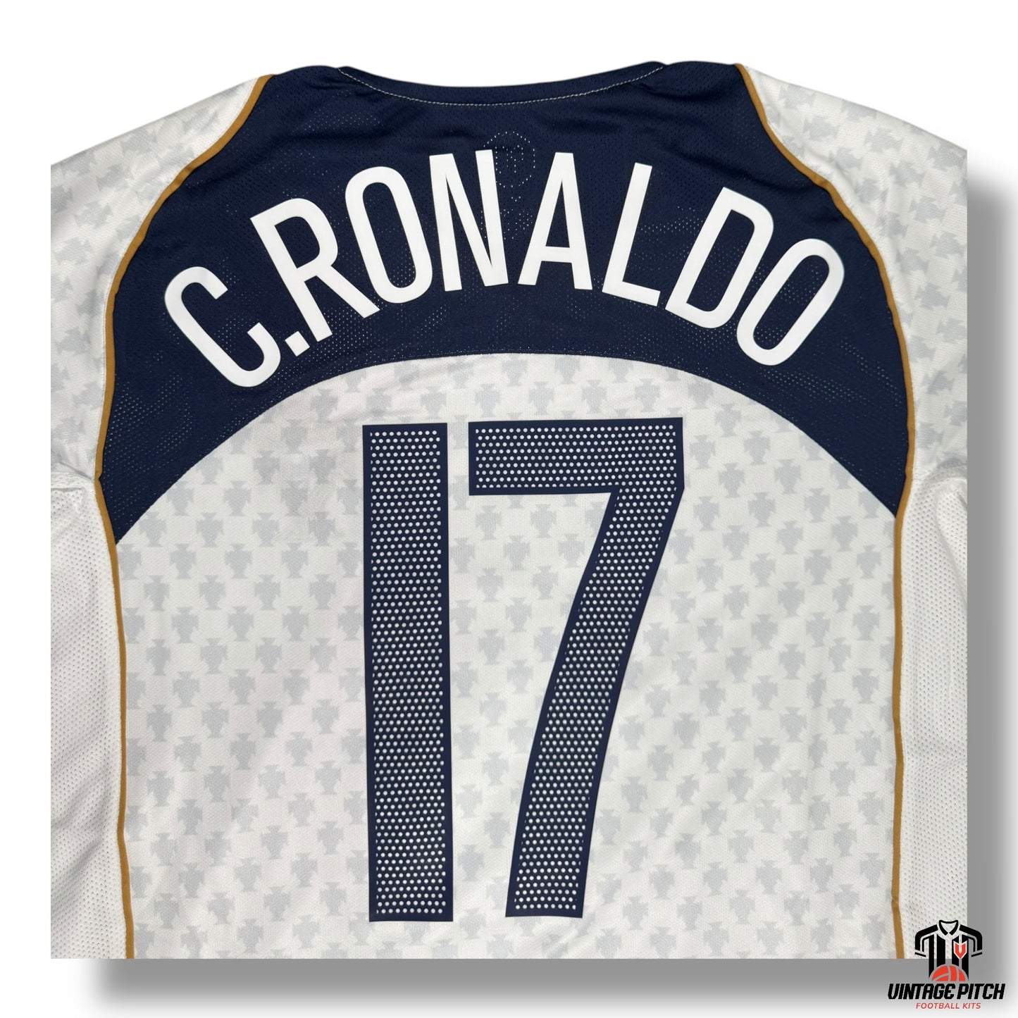 Portugal Away 2004 (C. Ronaldo #17)