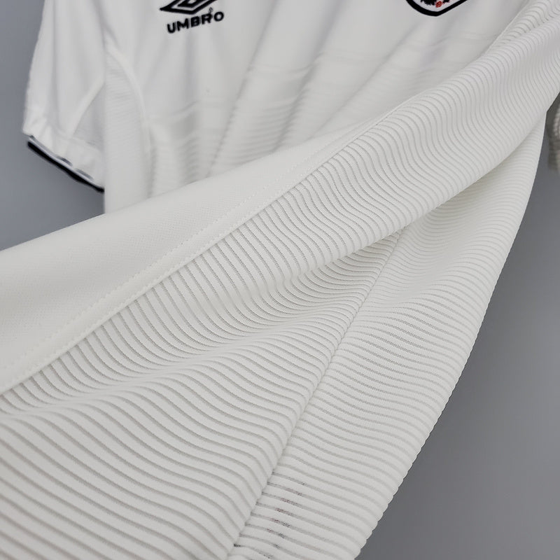 England Home 2000