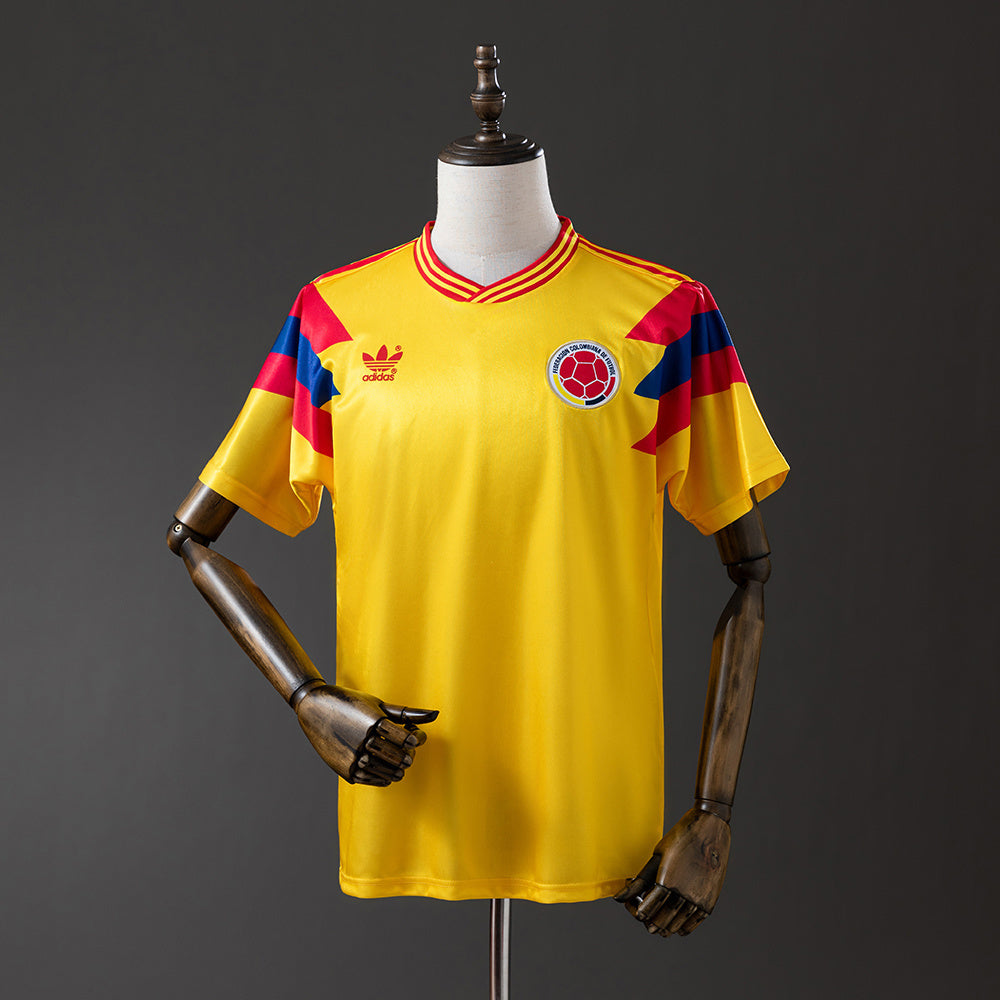 Colombia Home 1990