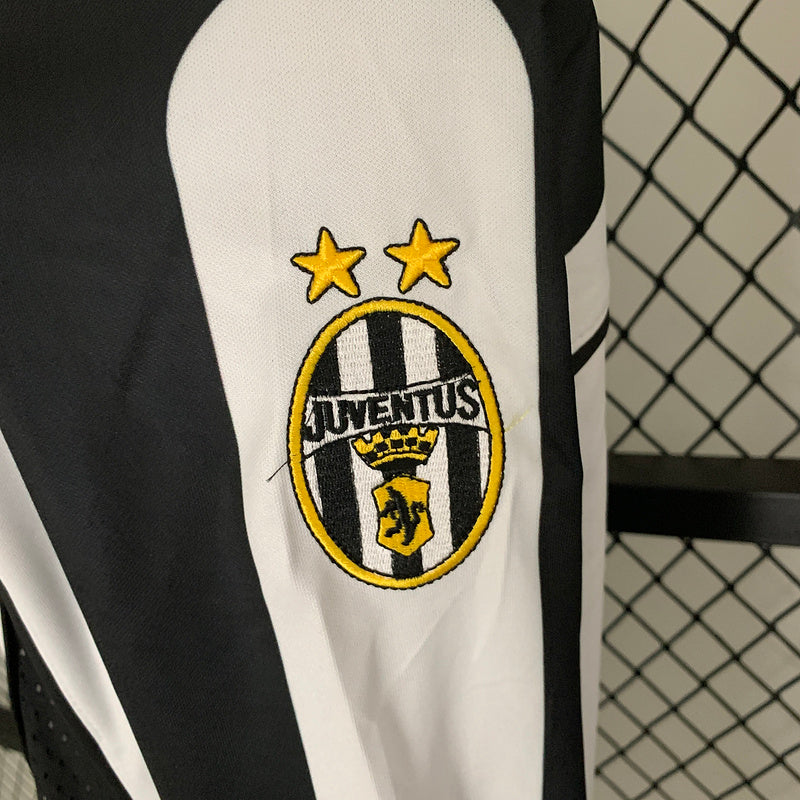 Juventus Home Long Sleeve 1997/1998
