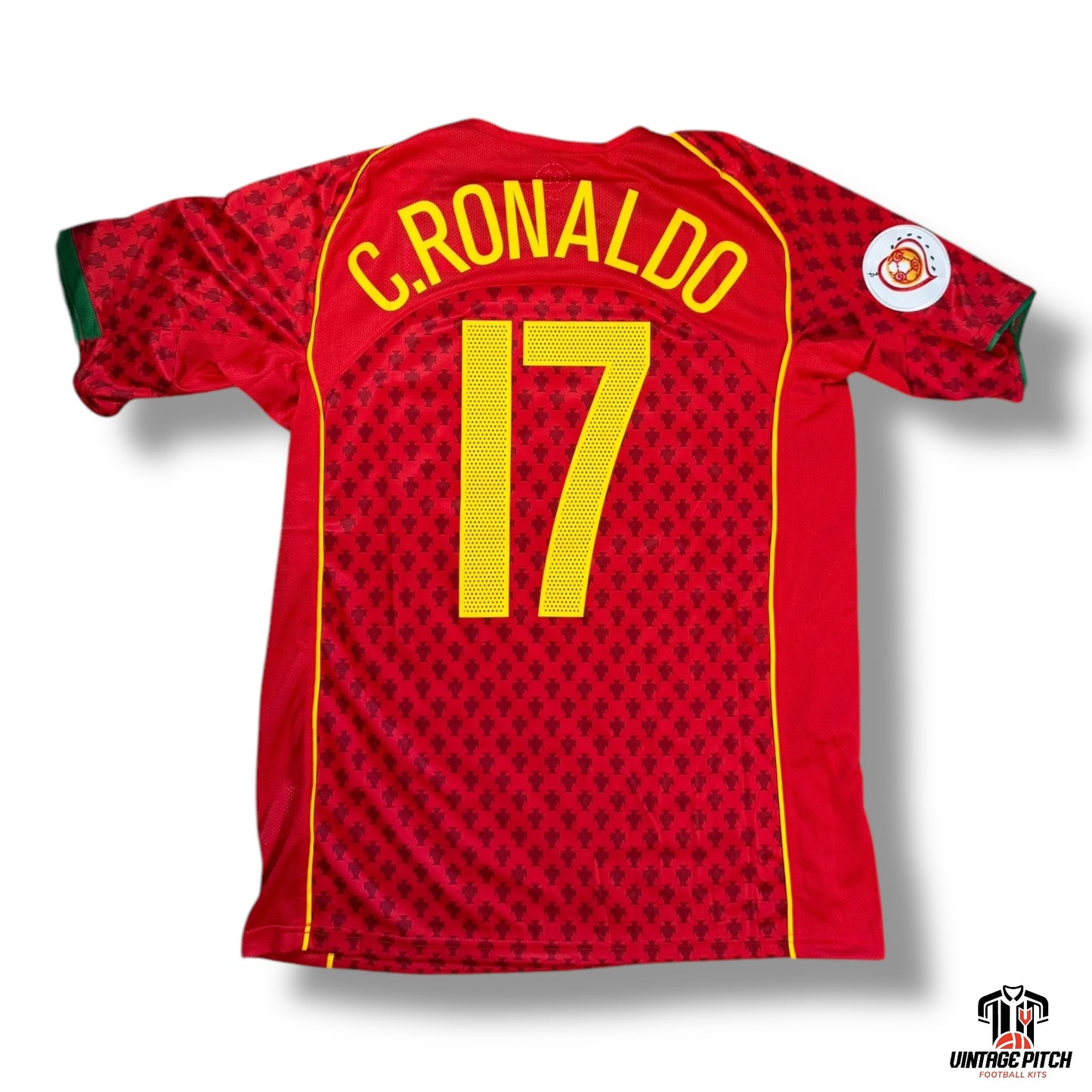 Portugal Home 2004 (C. Ronaldo #17)