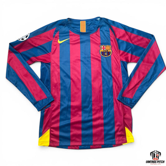 Barcelona Home Long Sleeve 2005/2006 (Ronaldinho #10)