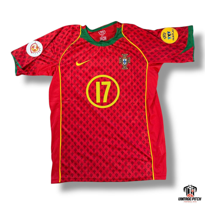 Portugal Home 2004 (C. Ronaldo #17)