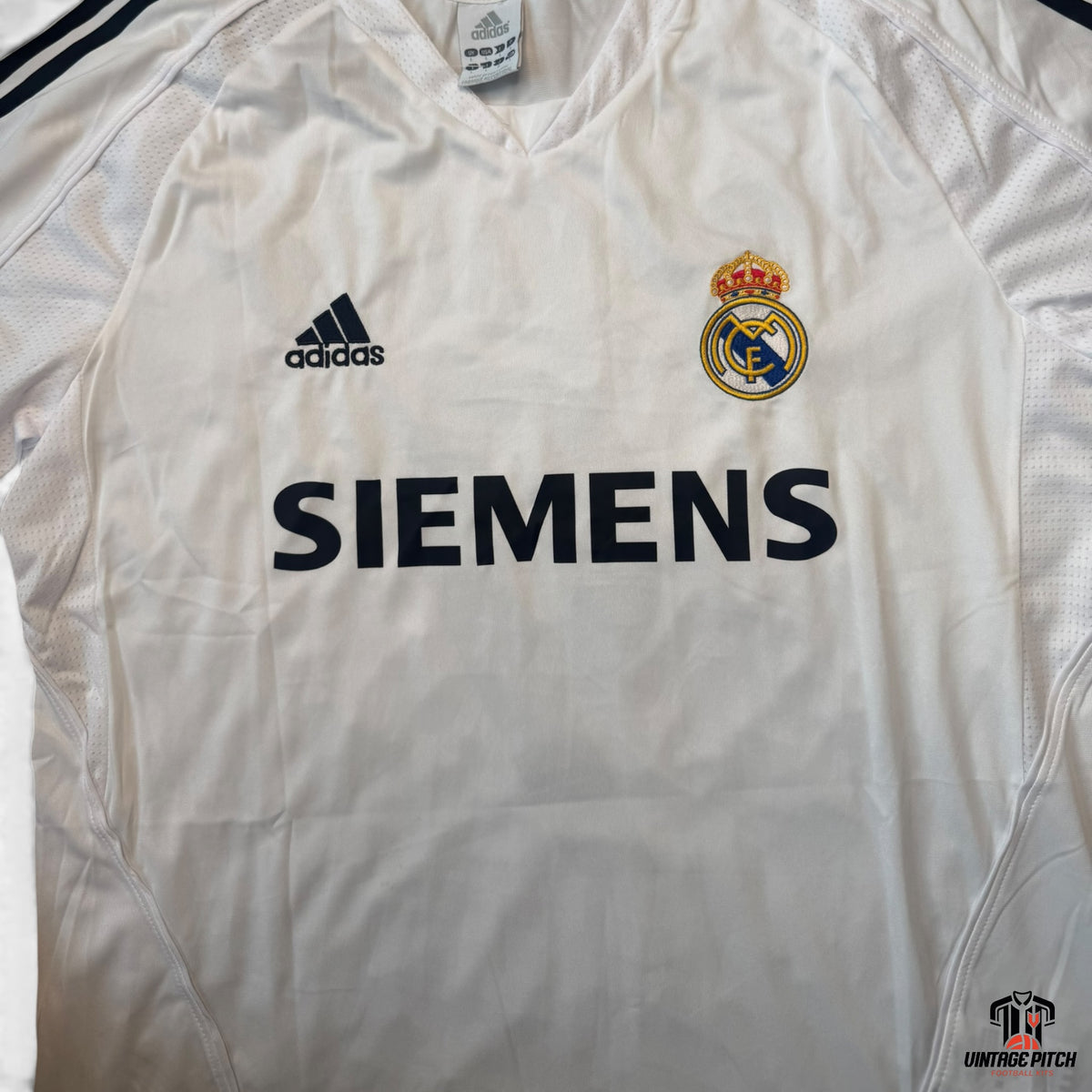 Real Madrid Home 2005/2006 (Ronaldo #9)