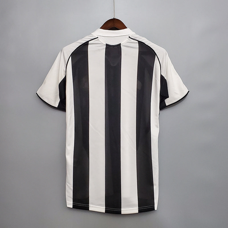 Newcastle United Home 2005/2006