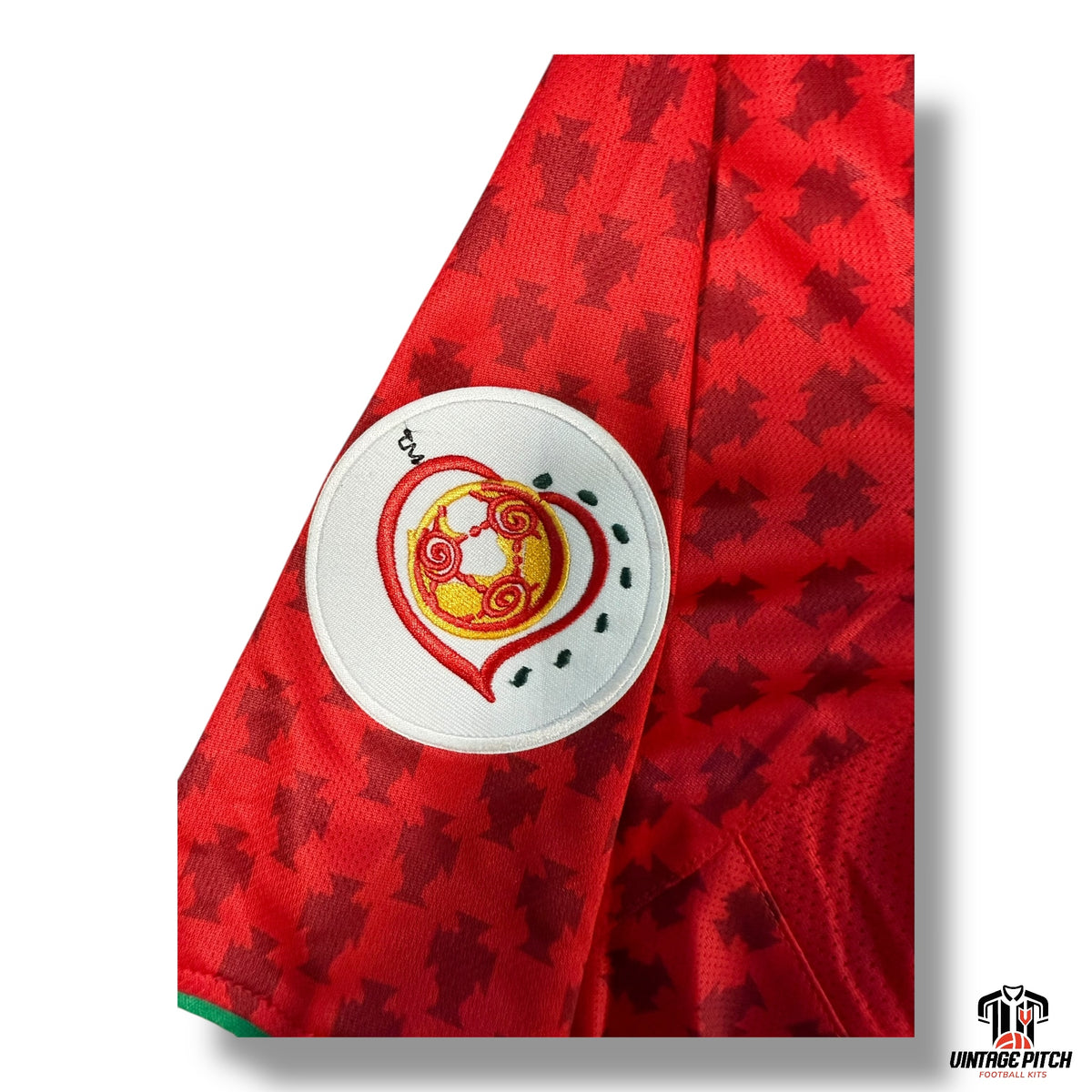 Portugal Home 2004 (C. Ronaldo #17)