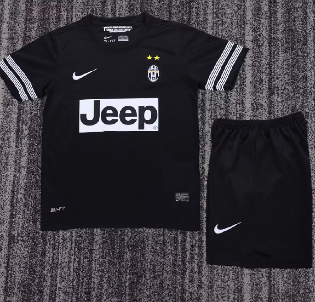 Juventus Away 2012/2013 - Kids