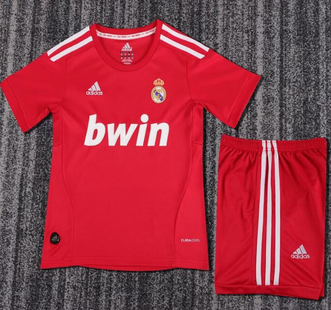 Real Madrid Third 2011/2012 - Kids