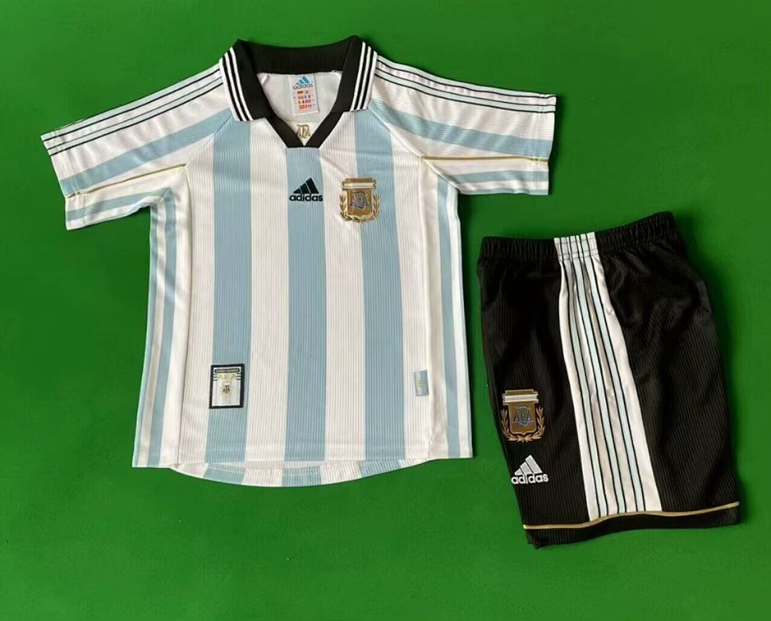 Argentina Home 1998 - Kids