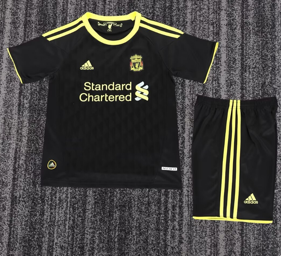 Liverpool Third 2010/2011 - Kids