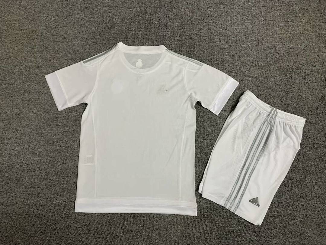 Real Madrid Home 2015/2016 - Kids